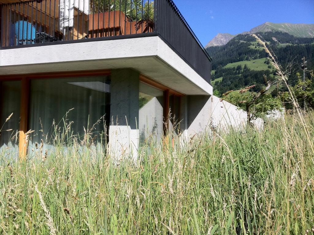 Chalet Park Apartment Mit Sauna Hamam Diemtigen Rum bild