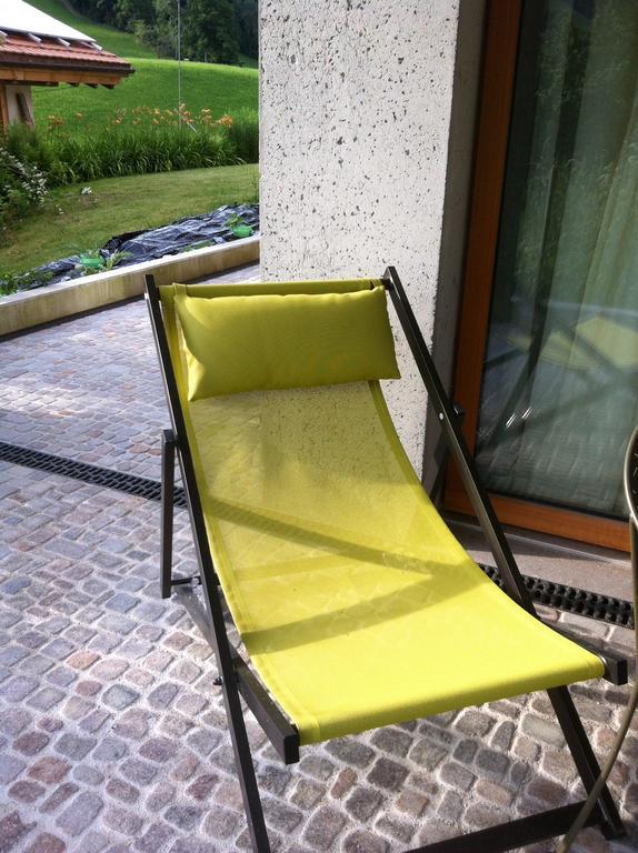 Chalet Park Apartment Mit Sauna Hamam Diemtigen Rum bild